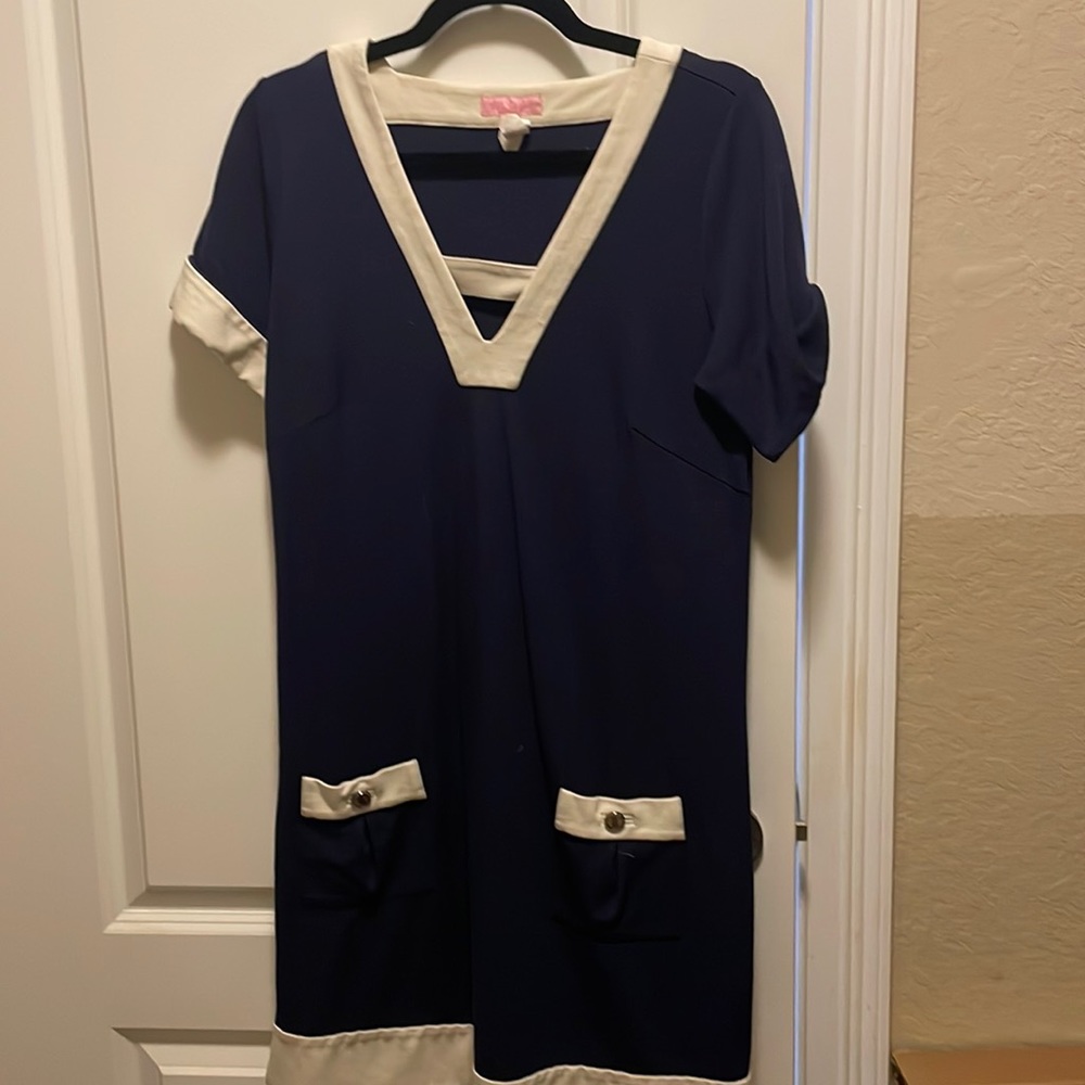 Lilly Pulitzer Dress. Size M.